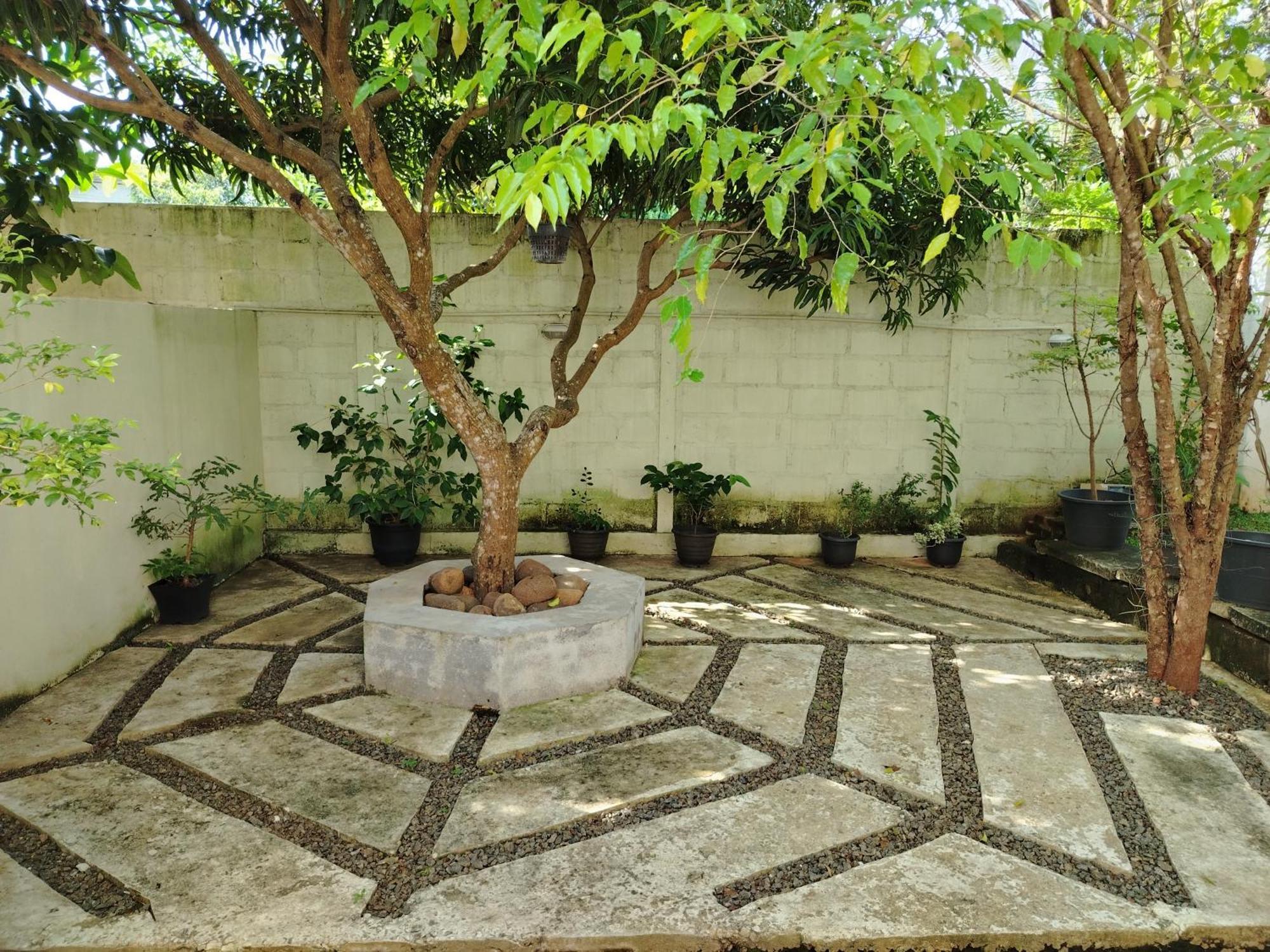 Prestiva Stay Anuradhapura Exterior foto