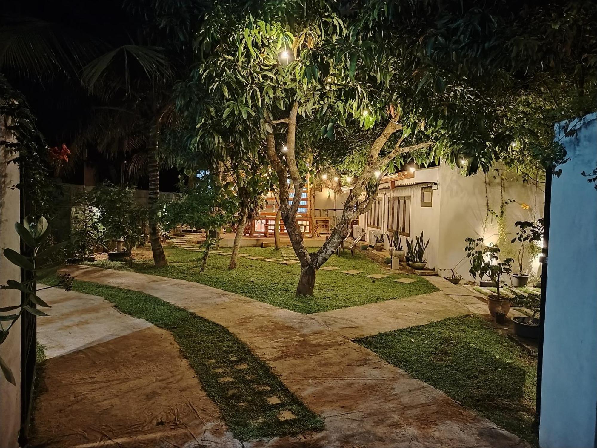 Prestiva Stay Anuradhapura Exterior foto
